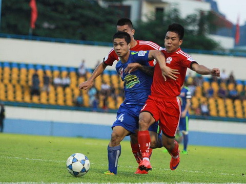 Than Quảng Ninh 3-0 HAGL: Văn Tiến thẻ đỏ, HAGL thua trận thứ 12